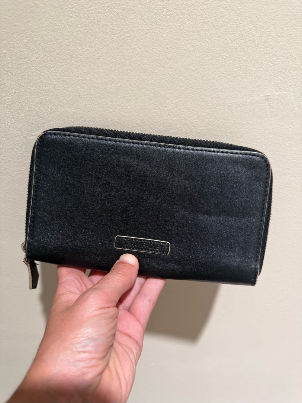 Vera Bradley Black Faux Leather Zip Around Wallet Continental Card Holder
